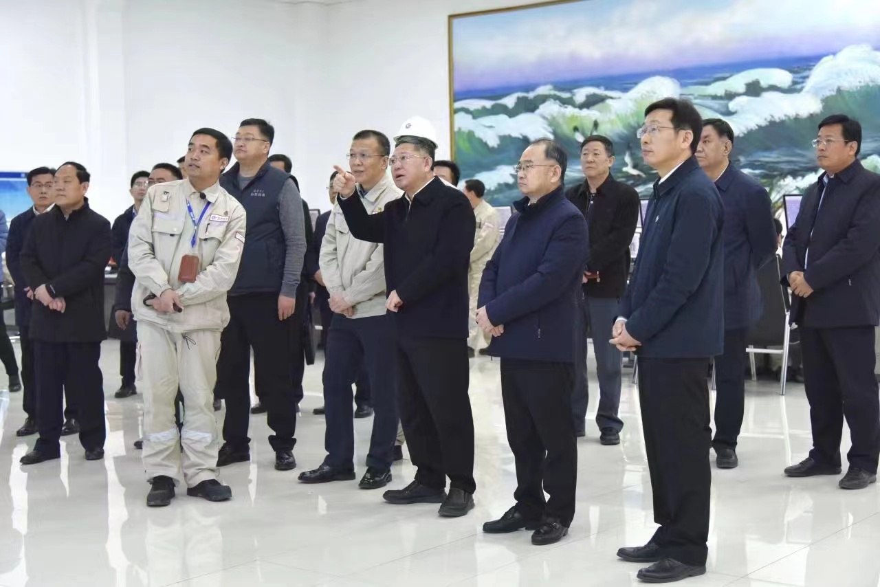 山東省副省長周立偉赴中海瀝青調研航譜時代氣體洩漏監測預警系統